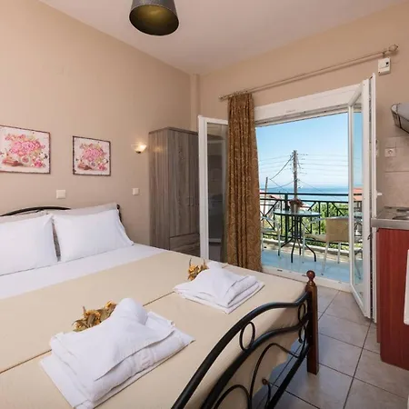 Dimitreli Venetia 酒店 基尼拉