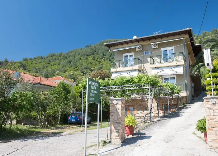 Dimitreli Venetia Hotel Koinira