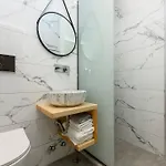 Dimitreli Venetia Hotel *