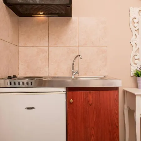 Dimitreli Venetia Hotel